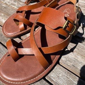 Patricia Nash Fidella Sandals Size 10 New!